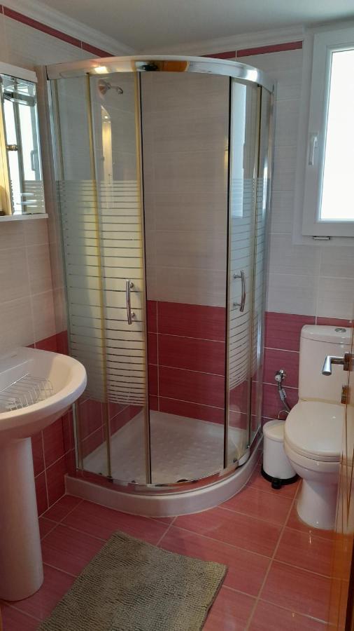 Captains View Apartments Плати Экстерьер фото