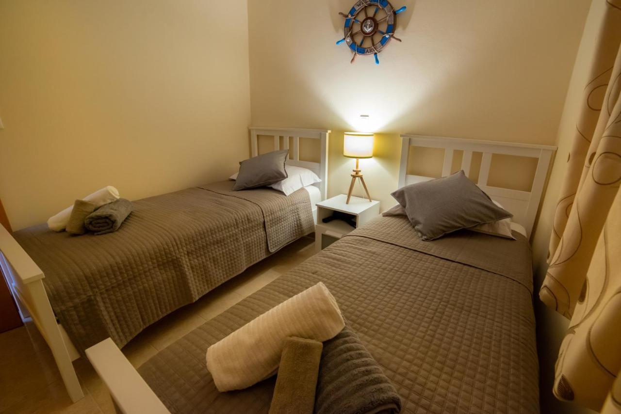 Captains View Apartments Плати Экстерьер фото